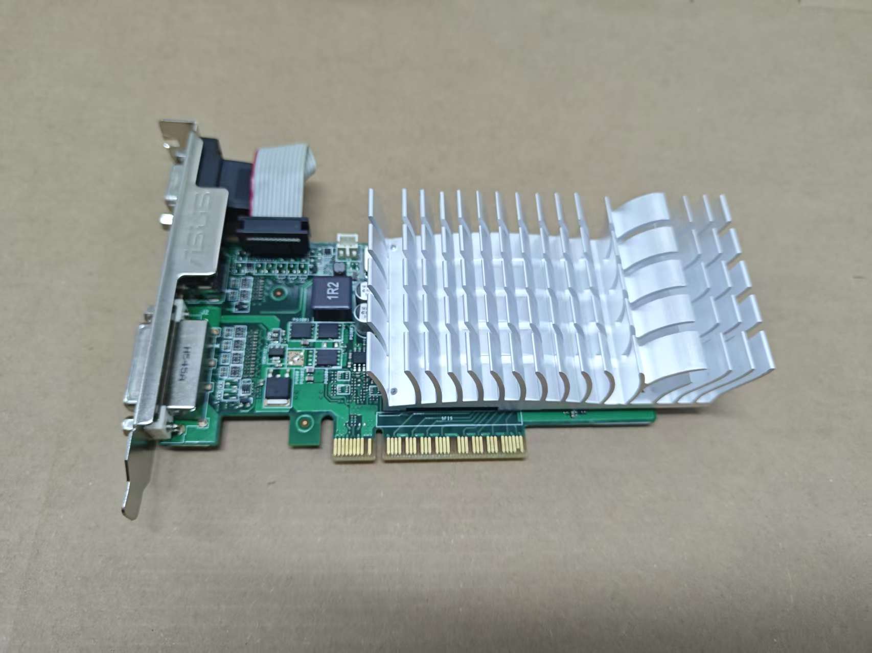 ASUS GT720 2GD3 V2 DP CARD gra - Pc Gaming Nvidia recensione e prezzo
